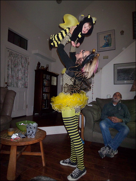 Emi , Jordan , Steve  • We Buzz...We Trick...We Treat!  • The Doblick House  • Santa Cruz  • CA   • 10/31/2008