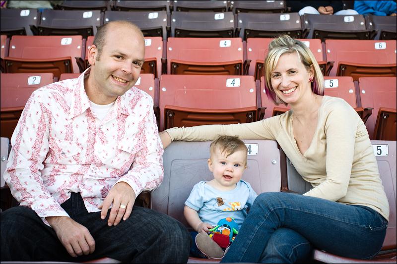   • IT'S POST TIME! • Golden Gate Fields • Albany • California  • 11/2/2008